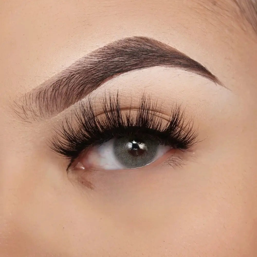 17 mm Soft and Lightweight Mink Lashes - ND10 - Eyelashes