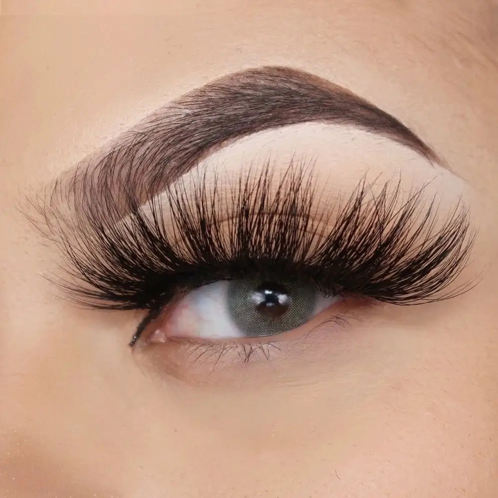 Fendi Mink Lashes Long Fluffy - 25MM - Love Eyelashes