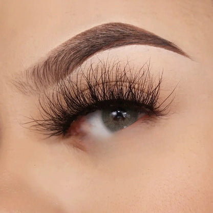 25 mm Long Fluffy Mink Lashes - GD35 - Eyelashes