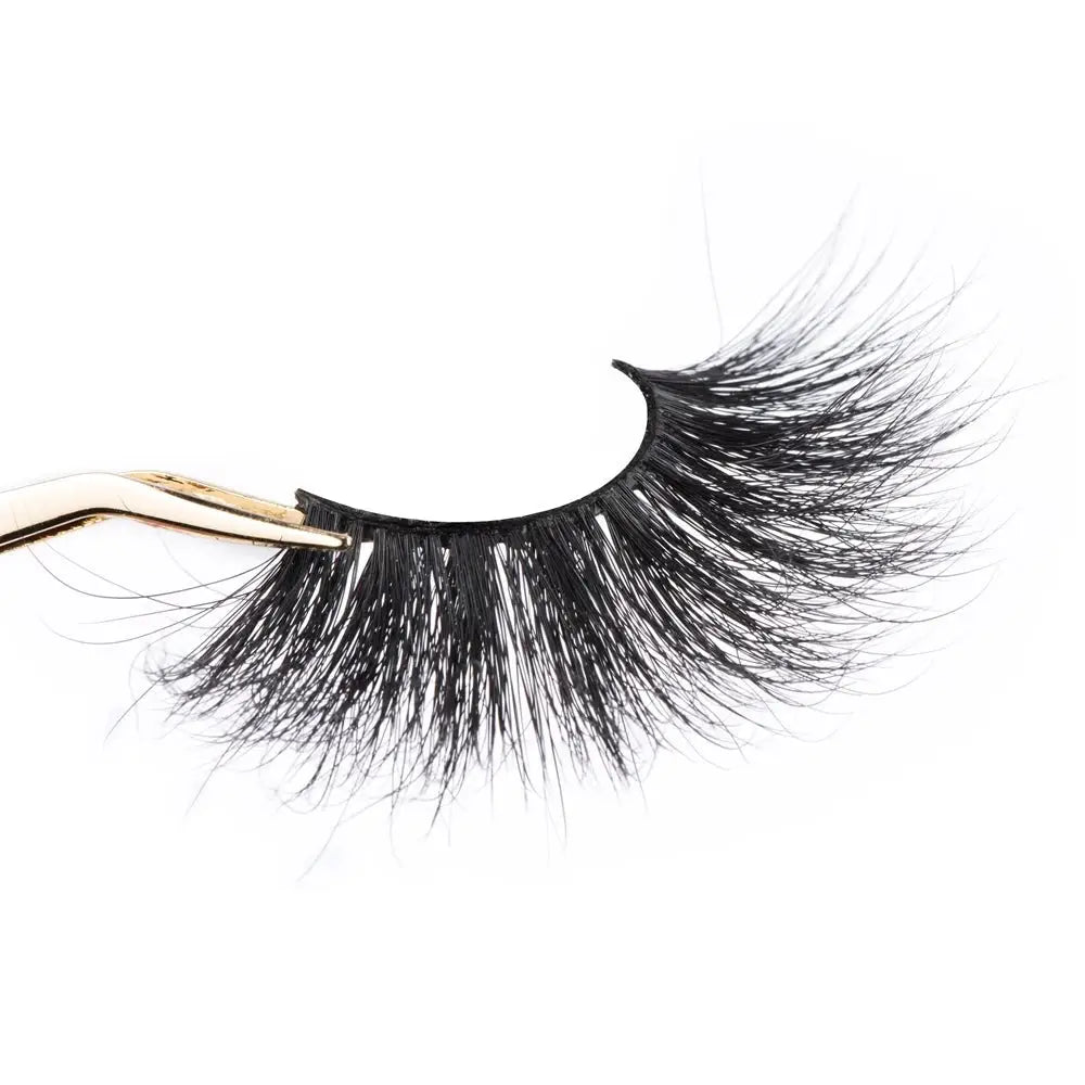 Baddie Dramatic Lashes - 3D Mink Eyelashes - 28MM - Love Eyelashes